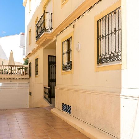 Sf Carihuela Luxury Suite Torremolinos Luaran gambar