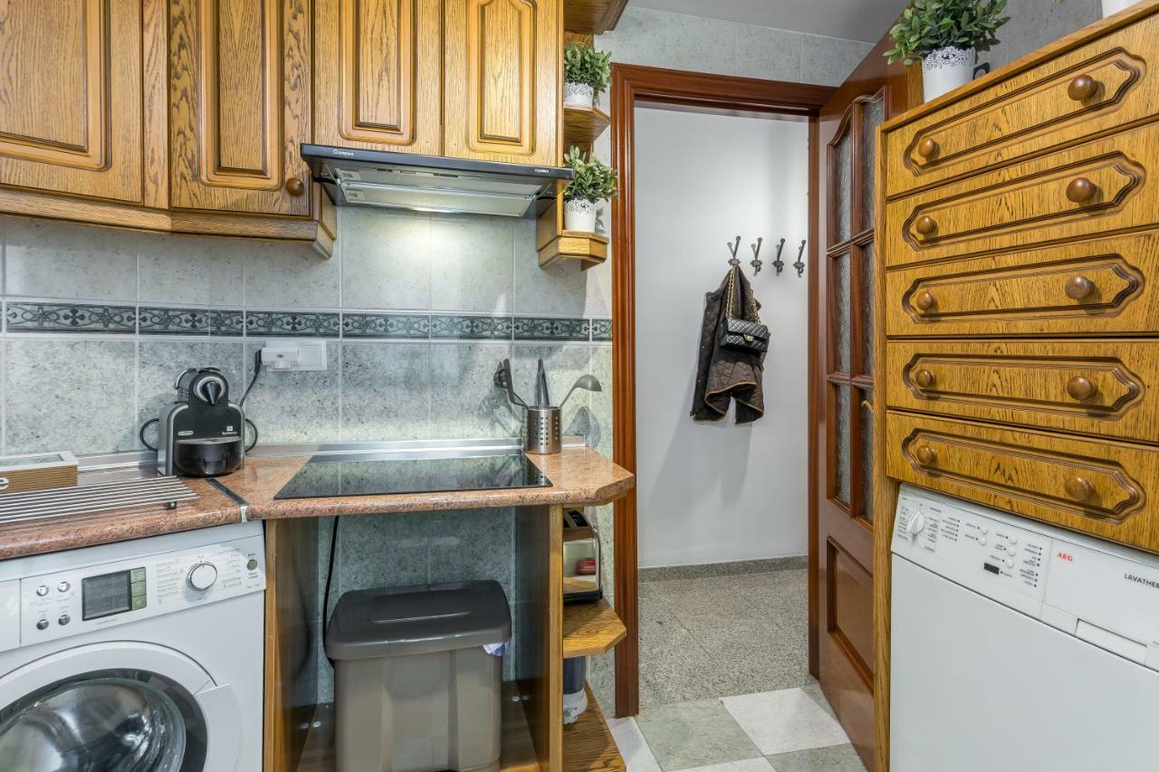 Sf Carihuela Luxury Suite Torremolinos Luaran gambar